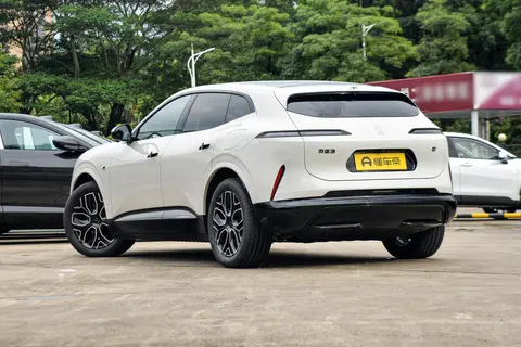 阿维塔07 2026款：25万级豪华智能SUV新标杆