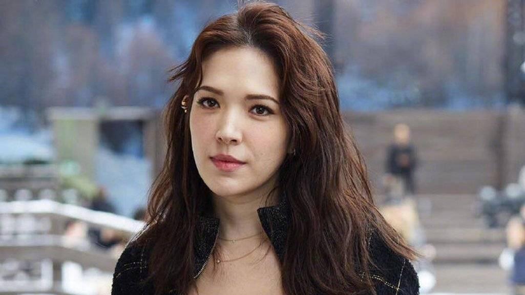 许玮甯称自己患甲流不敢抱儿子 自曝儿子会等她下班到家才睡觉