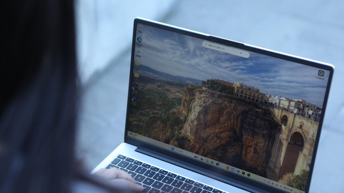 职场刚需get！护眼大屏、多屏协同，Hi MateBook D 16体验报告