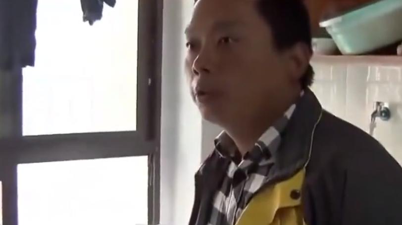 女子娘家拆迁，立马嫌弃送外卖的丈夫，直言要跟丈夫离婚，自己一个人才逍遥快活！