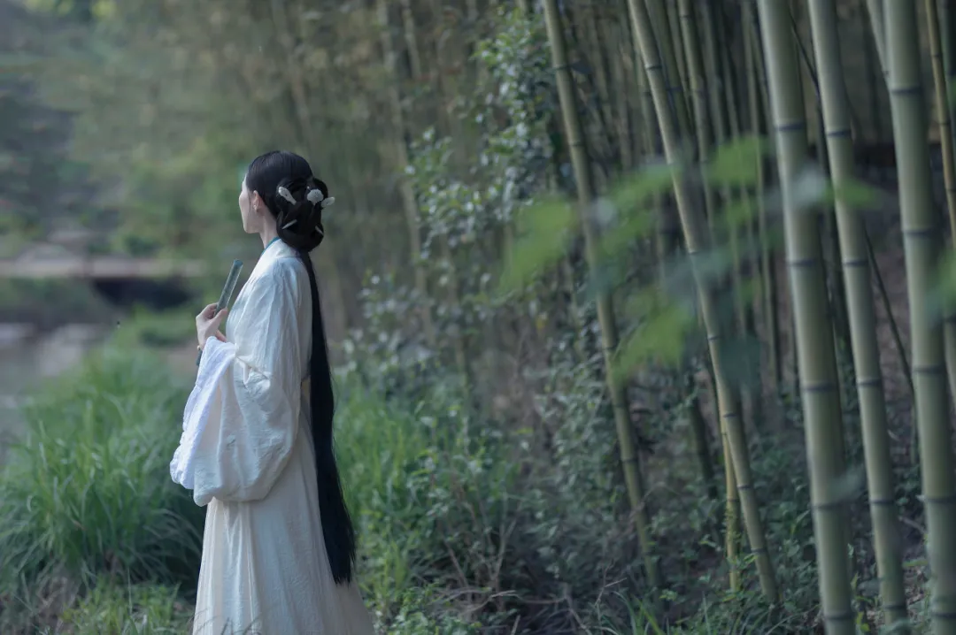 修一颗随喜赞叹的心，福报就在来的路上了