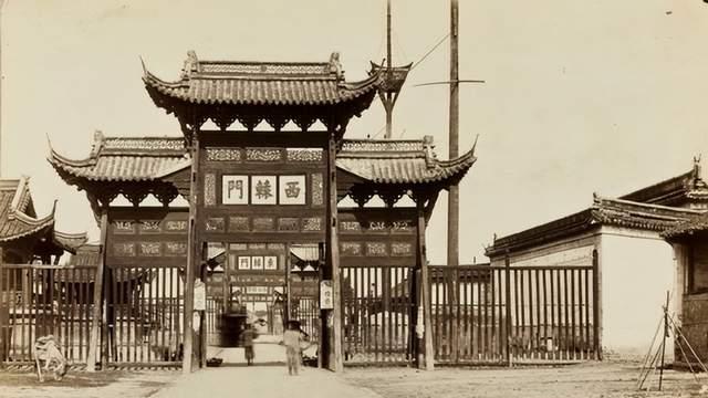 1900 年南京老照片：夫子庙的桨声，明孝陵的荒草