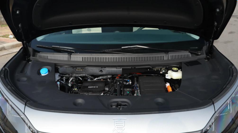 26款比亚迪夏上市，价格下调配置缩减，是好是坏？