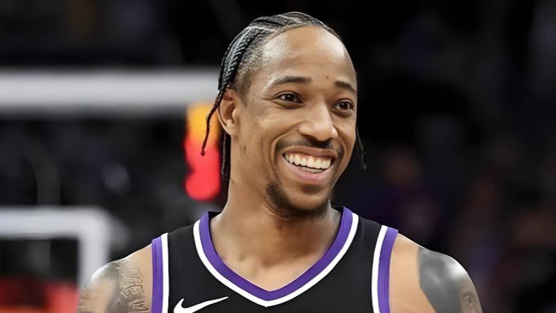 走到路口的国王，到底怎么了？