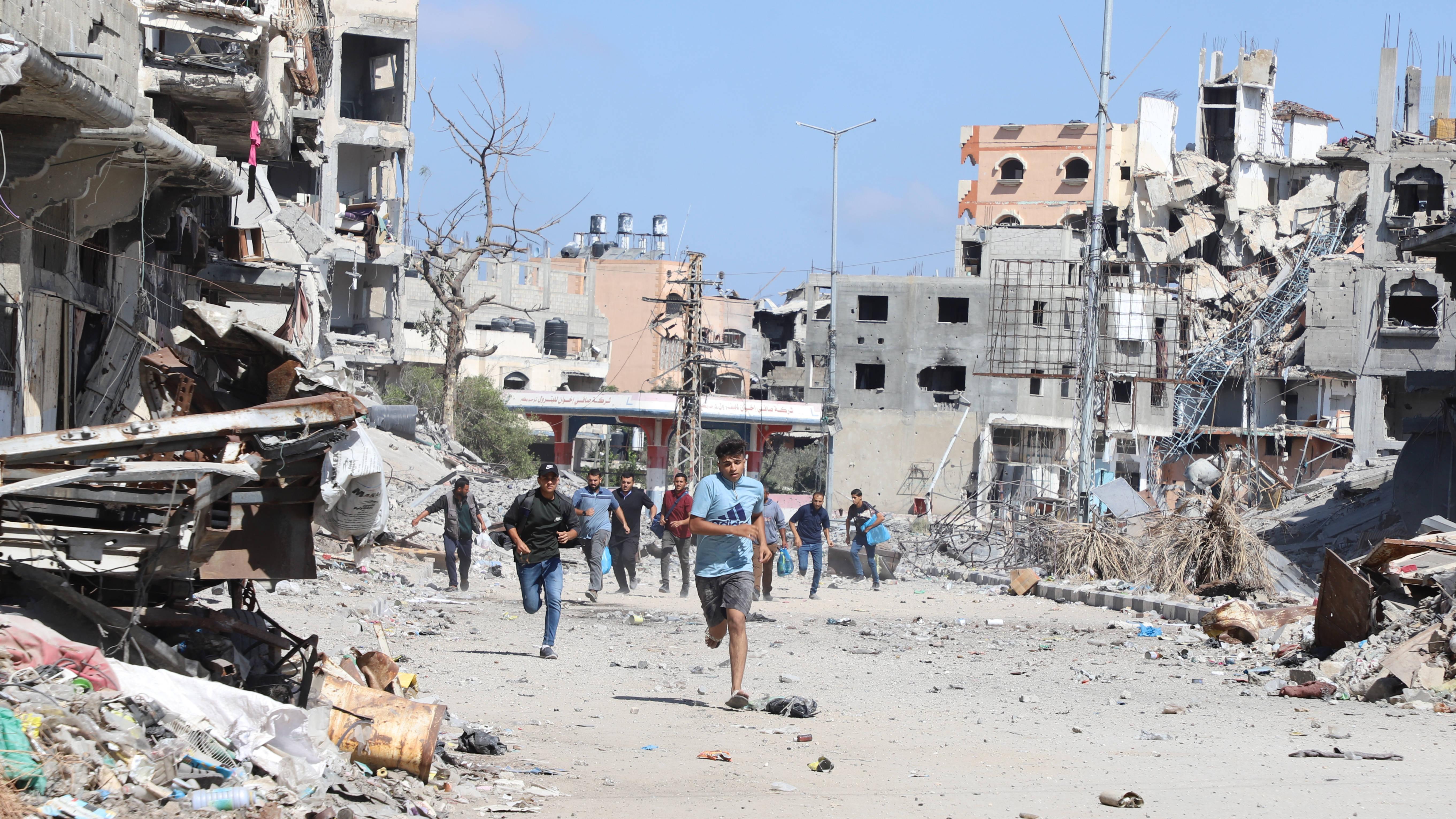 以军空袭加沙7人死亡，停火协议危在旦夕