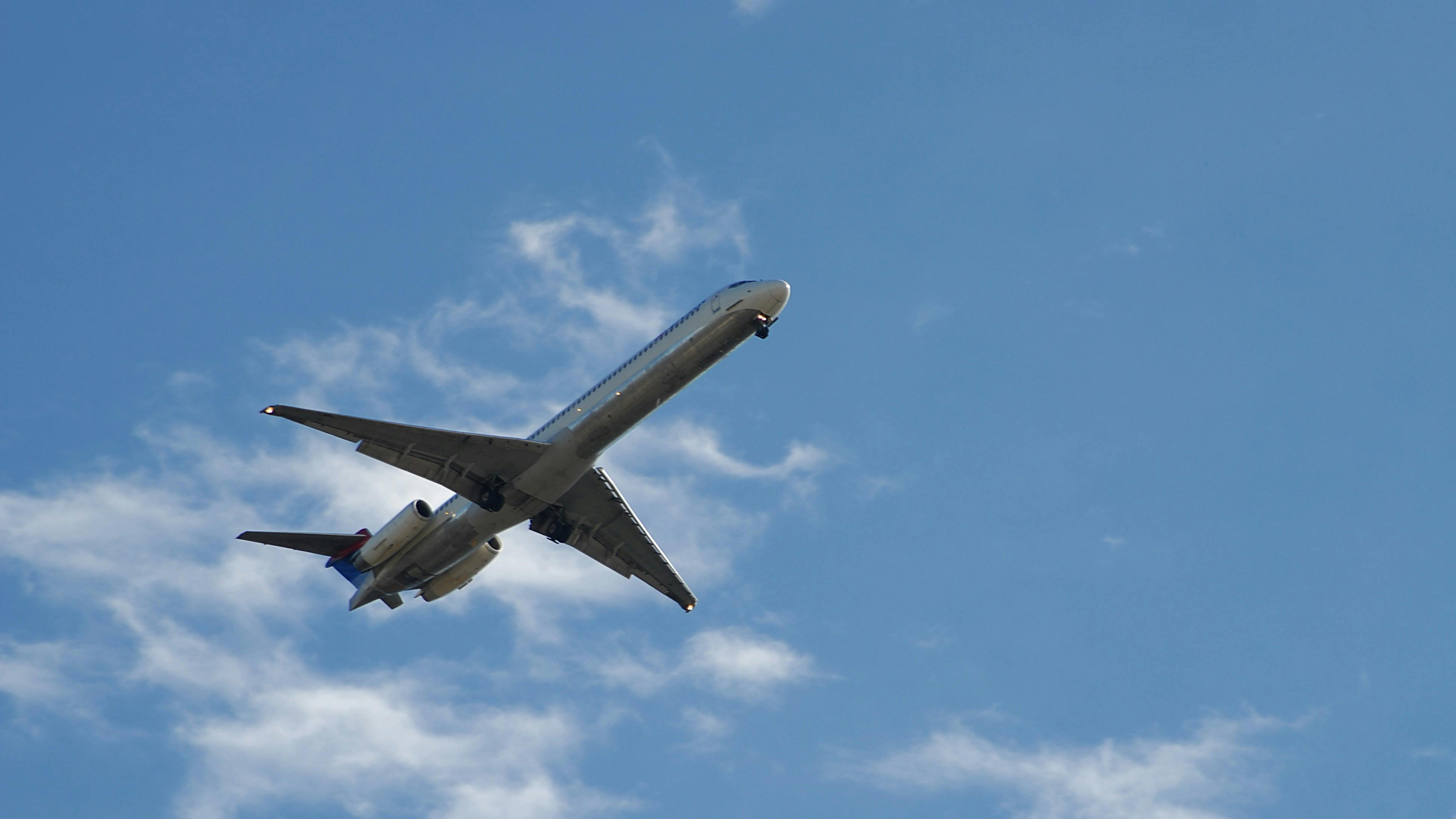 全球最长单程民航航线今正式通航 上海至布宜诺斯艾利斯航程缩短4小时