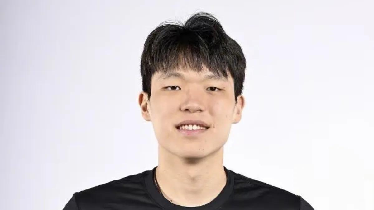 继开拓者16号签选中杨瀚森后，中国男篮又传出另一个好消息！