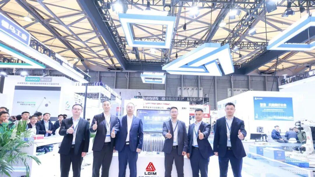 亚洲物流展现场直击｜临工智科引爆“AI+具身智能”，人气爆棚！