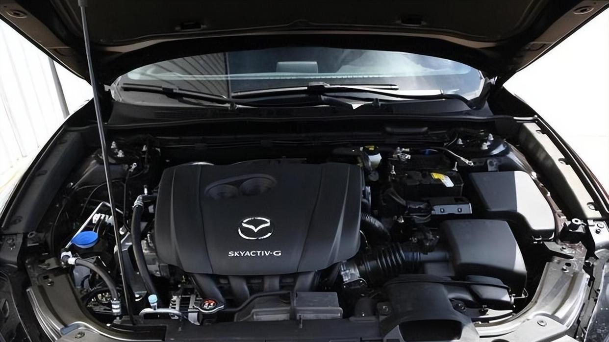 长安和马自达哪款更耐造？内行师傅：开3-5年后差别明摆着