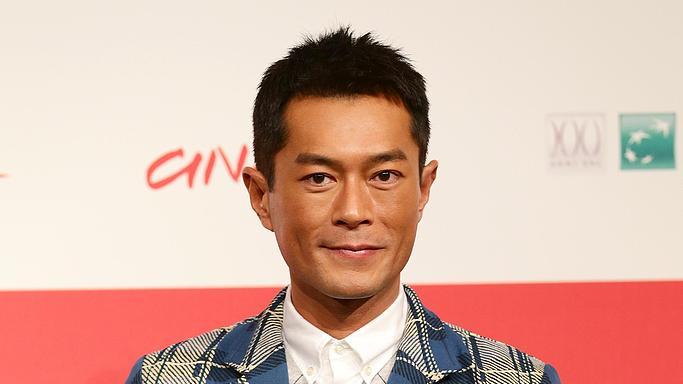 古天乐慈善筑梦：百所小学点亮希望