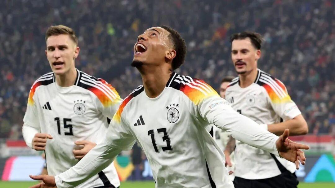 11.17足球推荐内附个人全天比赛解析扫盘预测！