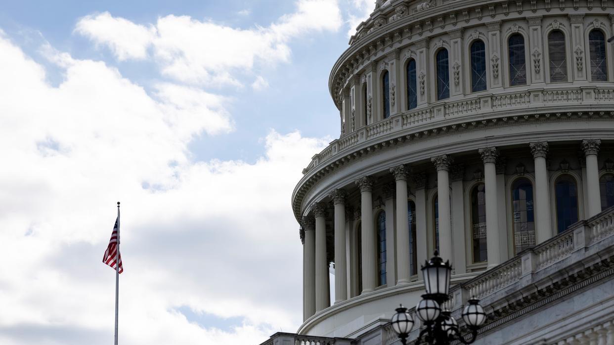 50票反对无效，万斯一票打破僵局