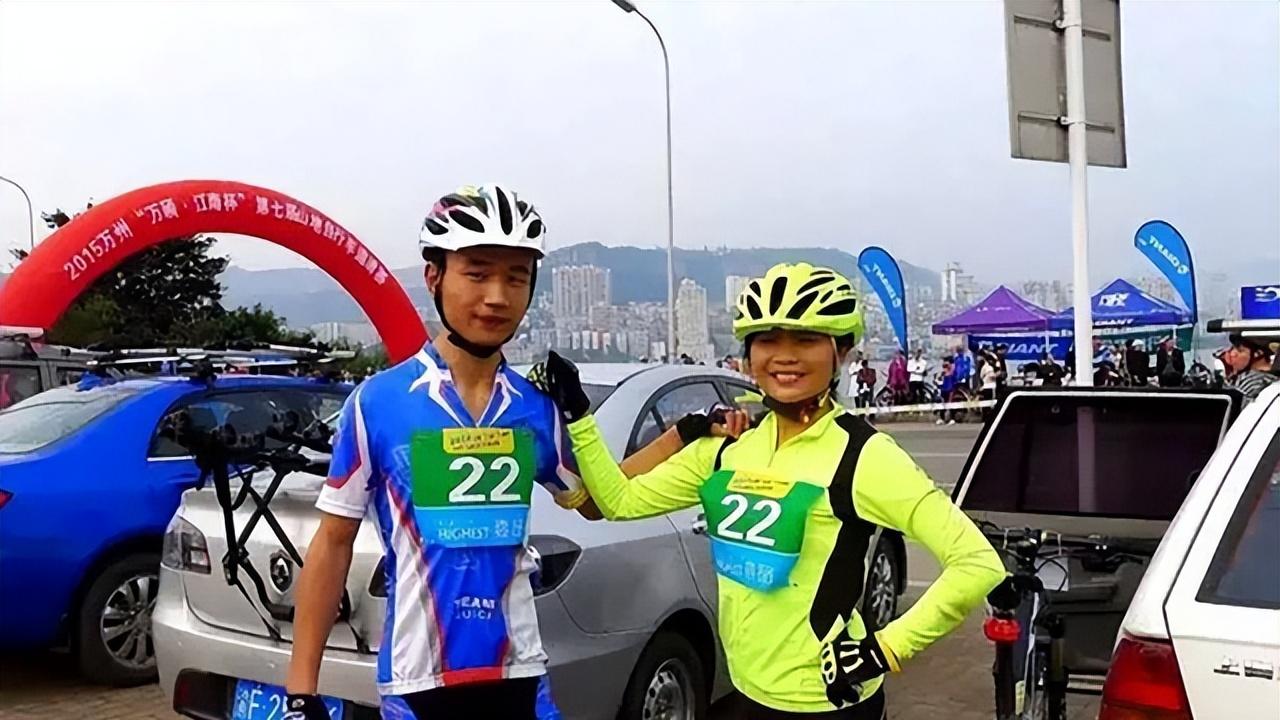 2016年，重庆23岁小伙痴恋46岁离异大妈，相识2月闪婚，后来如何