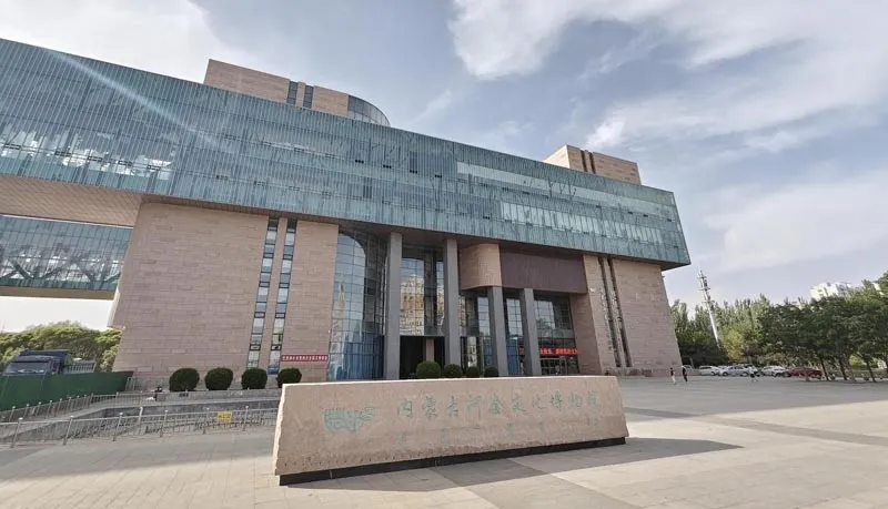 三大场馆联动·3000余件艺术精品亮相——巴彦淖尔艺术嘉年华打造文旅融合新样本