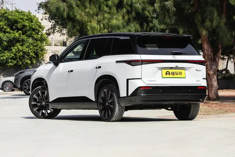 广汽丰田铂智3X 610版本来了，这配置真的值得入手吗？