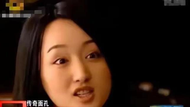 直播间放杨钰莹的歌，给杨钰莹起外号，赖文峰夫妇为了流量拼了