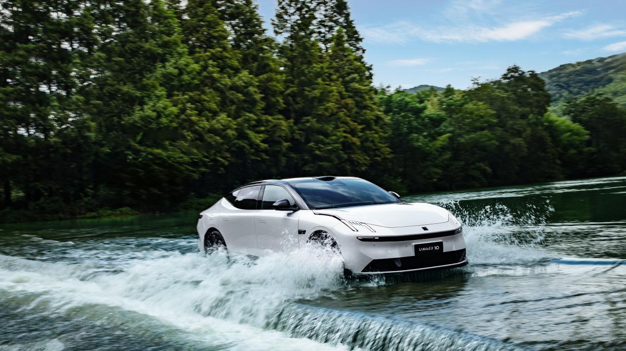 领克10EM-P第10000台整车下线，开启混动汽车市场全新潮流篇章