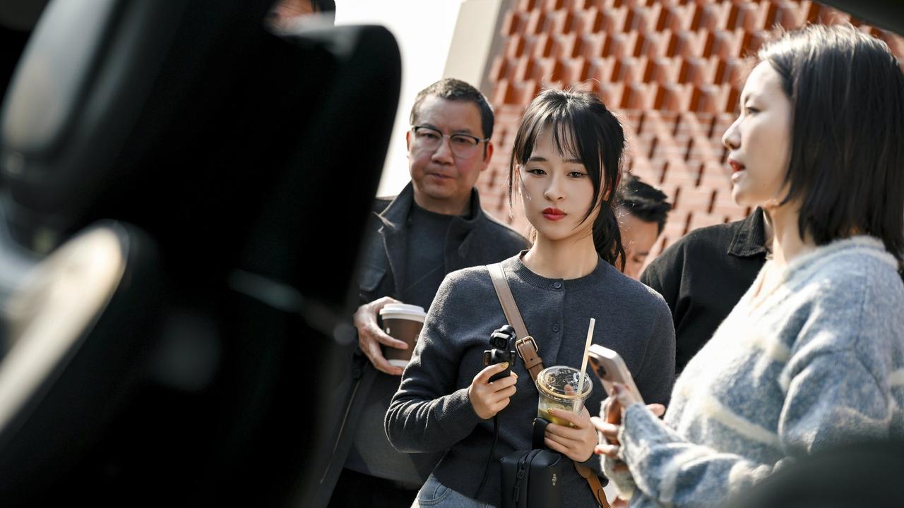 从咖啡到豪车，全是松弛劲儿