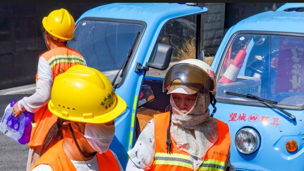 暖意满星城！中粮可口可乐华中公司躬身实践致敬“城市美容师”