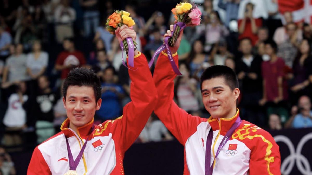 “风云”合体！国羽奥运冠军久违同框帅气依旧，见证苏杯四连冠