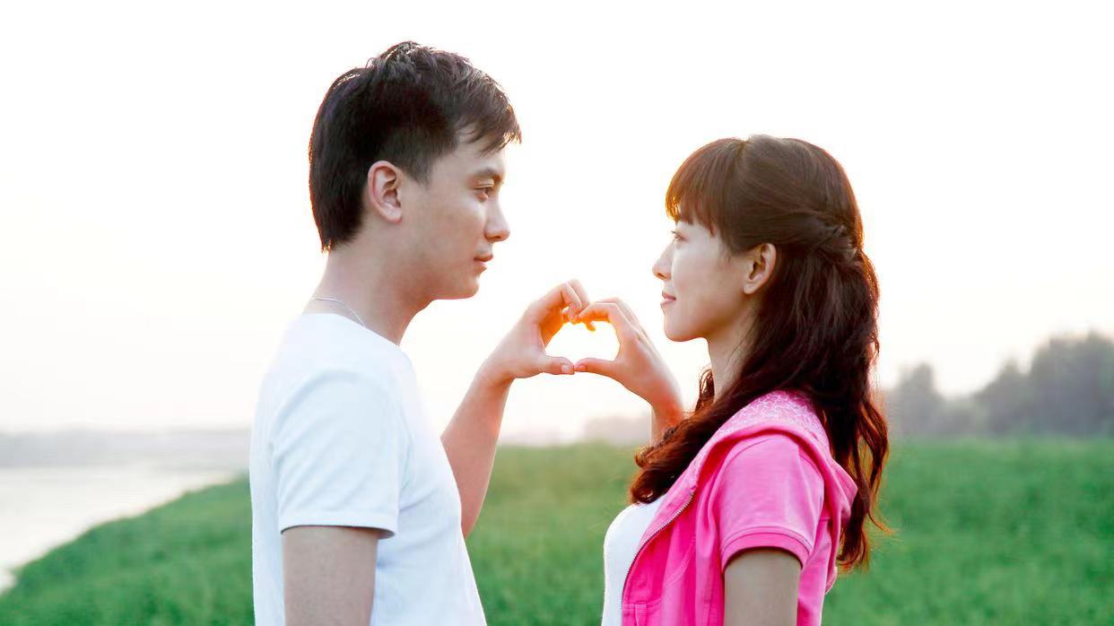 共同生活6年，婚姻画上句号，我对这段关系的总结：爱不逢人