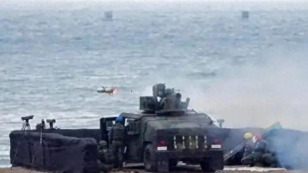 赖岳谦说的太狠了，台军真的不堪一击吗？