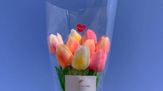 10月31日万圣节之夜微信群发的祝福语，选一句发给你的亲朋好友！