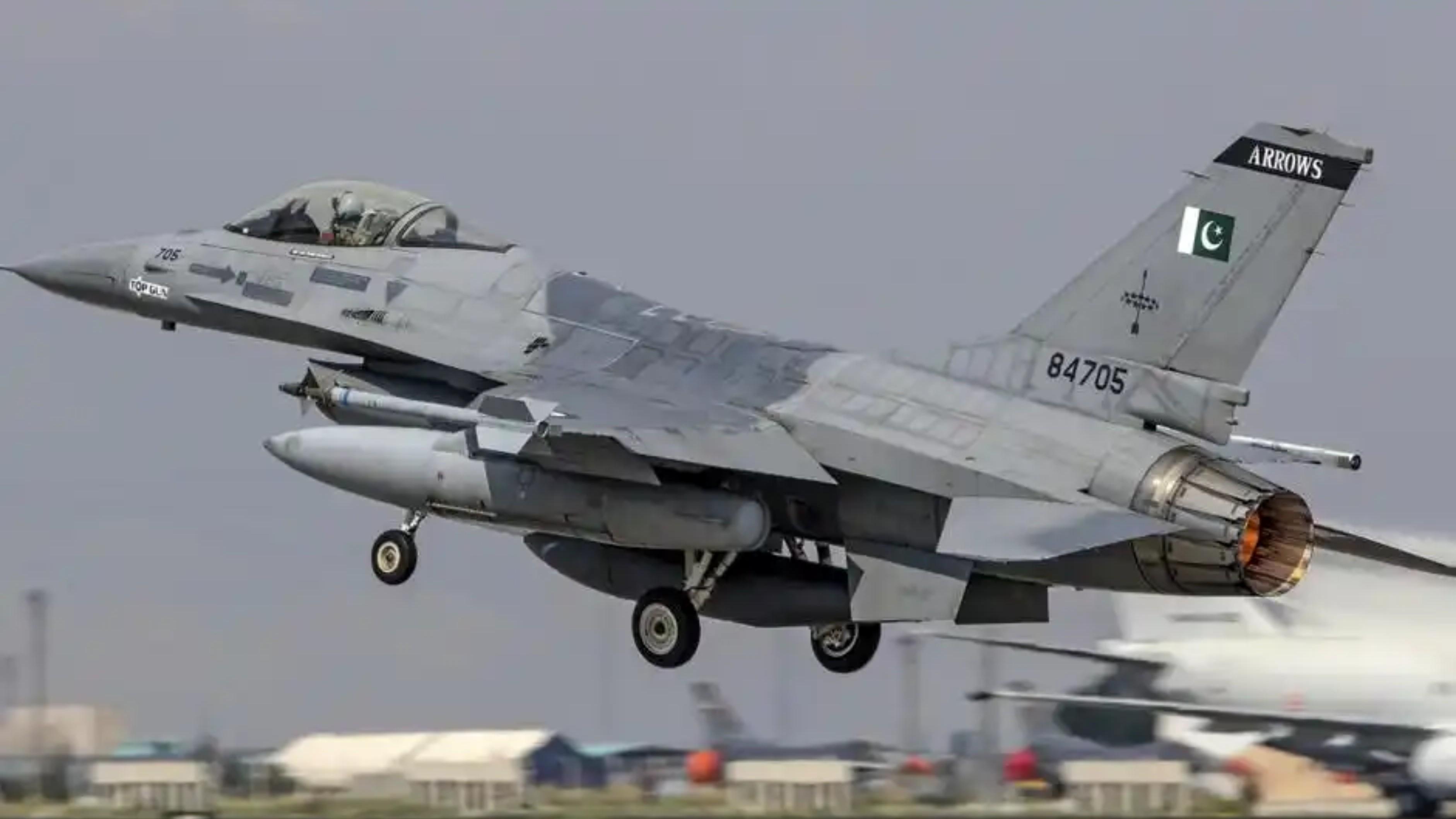 中国战斗机只能“打下手”？巴基斯坦空军42年的F16战斗机情结