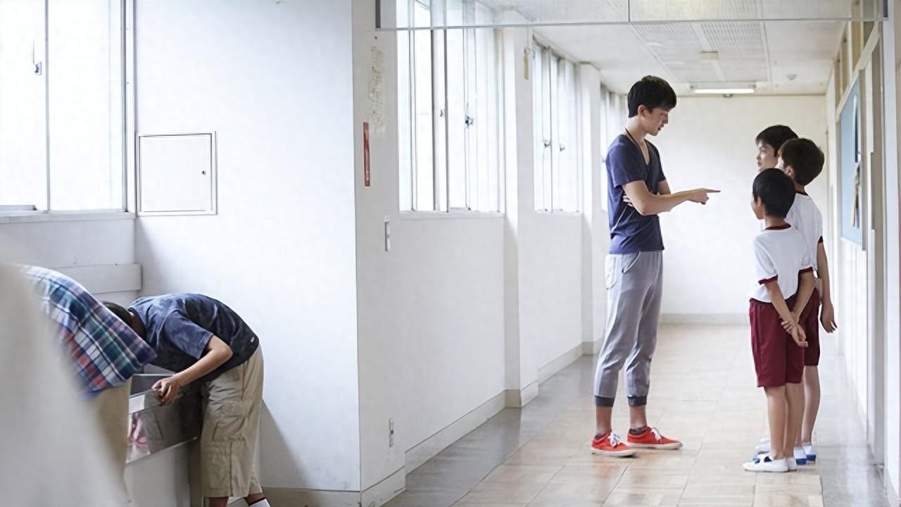 一种隐性霸凌在学校悄悄流行，老师看不出来，家长一定要及时发现