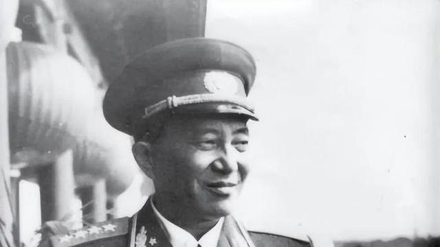 毛主席让汪东兴去医院看他，主席自己是何态度？