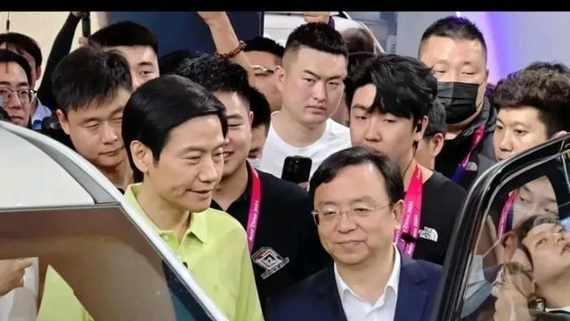 比亚迪与小米携手合作，中国新能源汽车军团，挑战百万豪车市场新格局