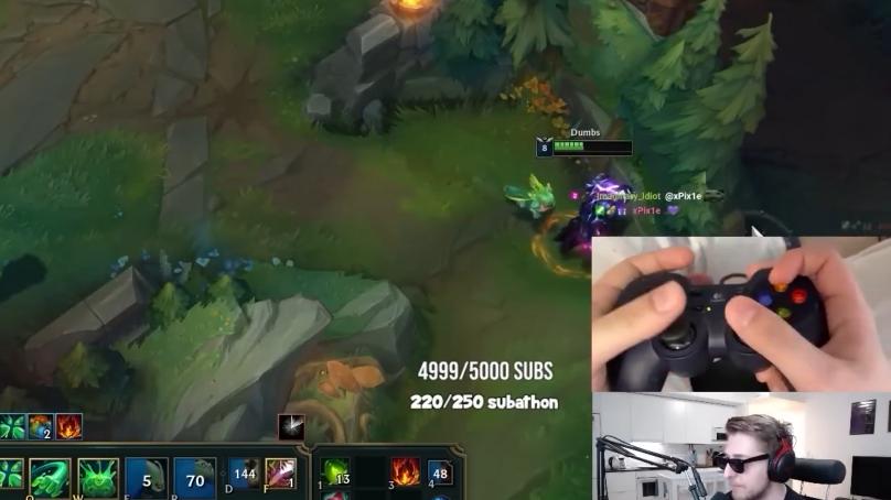 玩家自制工具实现《英雄联盟》完美手柄操控！