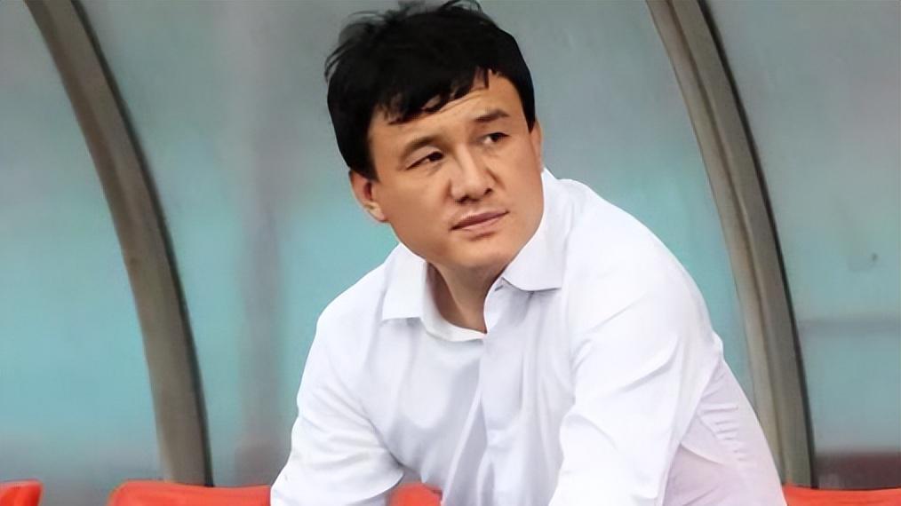太谨慎！鲁能放着亚冠抢断王不敢破格提拔 郝伟不敢用 崔帅也不敢用