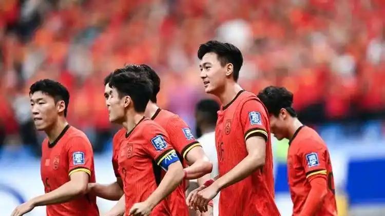 晚7点，国足6分决战，取胜=弯道出线，直通世界杯，CCTV5直播出炉