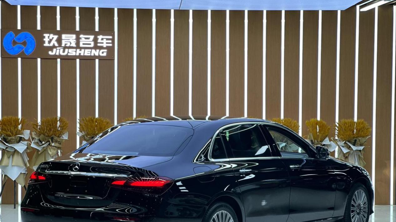 落地价近50万，2022款奔驰E300L豪华，现在入手性价比如何？