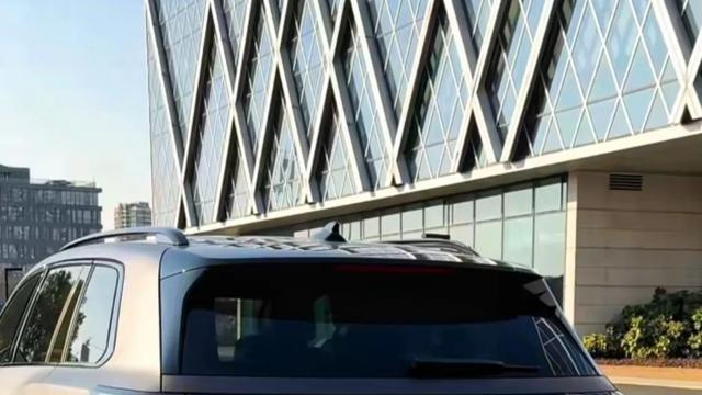 德系中大型SUV实力解析，途昂真实驾乘体验，空间与性能的完美平衡