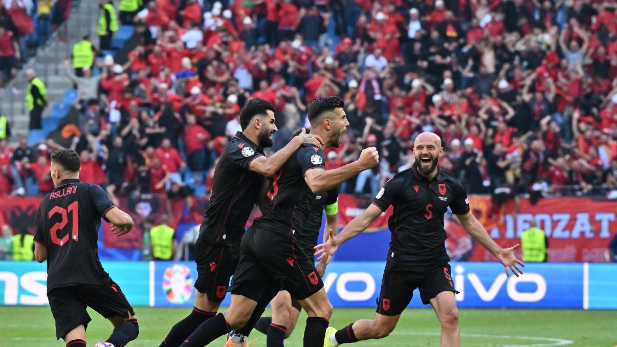 11.17今日足球推荐：全天4场赛事分析，附比分 胜平负参考！