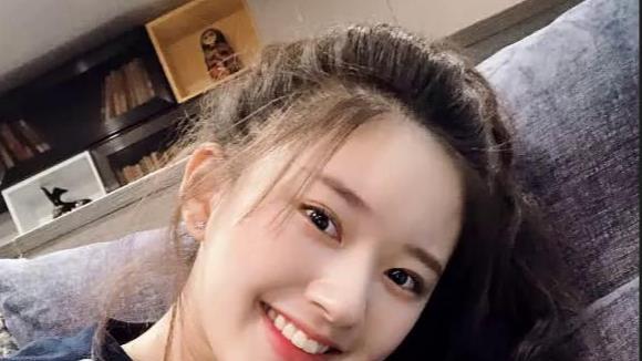 赵露思怎么了？前脚被传整容，后脚为何生命垂危？