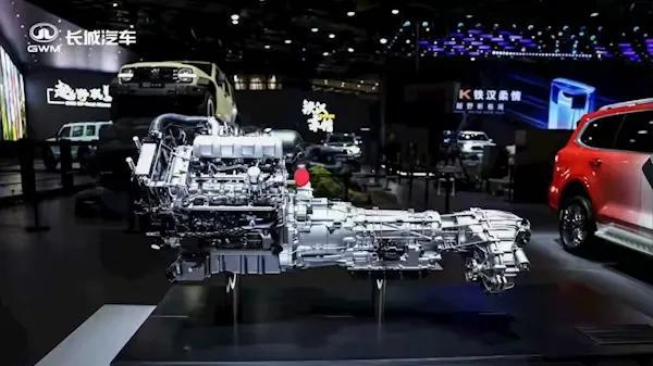 开腻了BBA的县城老钱们，爱上了理问零？