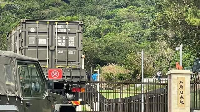 距离台岛110公里，危险迹象出现，日本的这个举动，中方要小心了