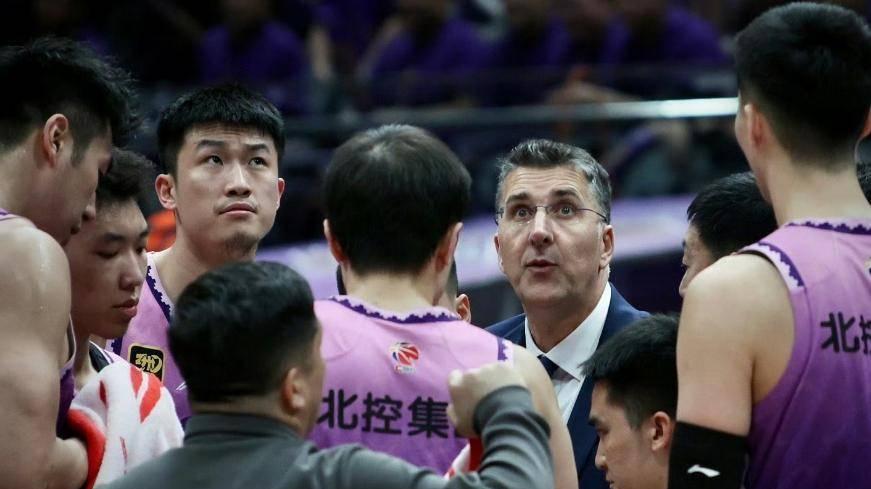 2025CBA季后赛：北京首钢对阵北控男篮，周琦复出，CCTV5直播！