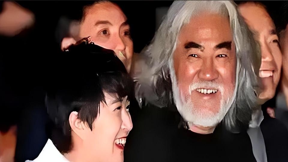 张纪中夫妇怒骂黑粉！杜星霖就喜欢找老的，前夫也比她大20岁