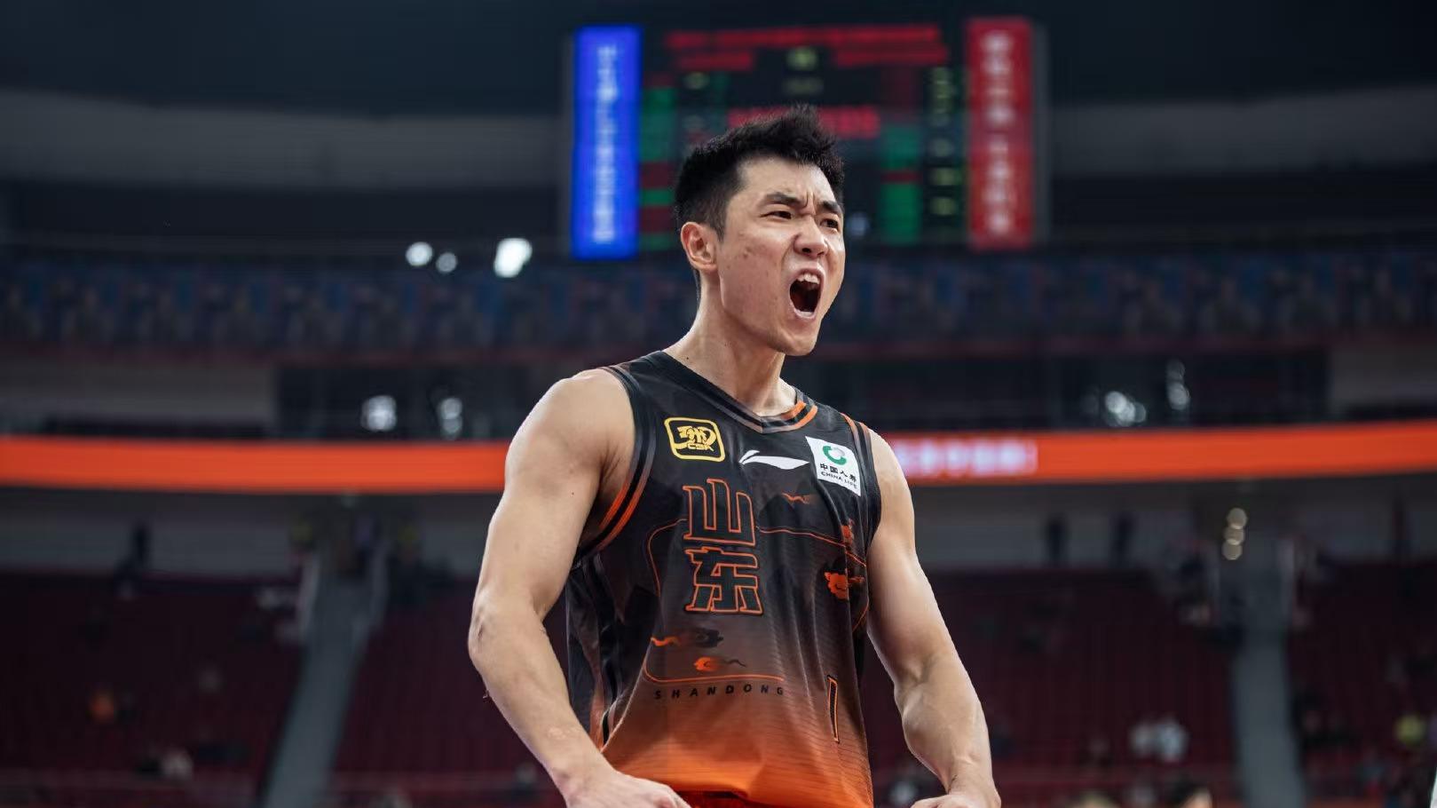 高诗岩高效表现 山东男篮主场大胜新疆斩获六连胜