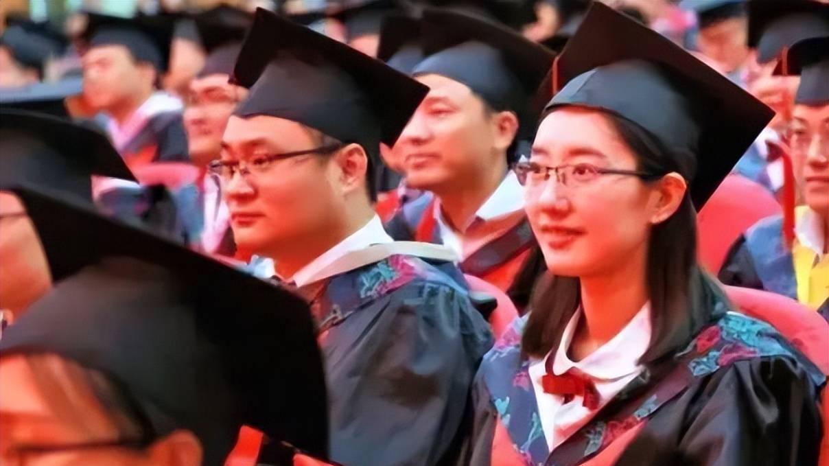 大学专业选择指南！三大阵营决定命运，选对步步高，选错步步坑！