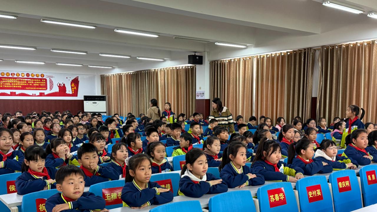 未来科学家在南阳33小学绽放：一场别开生面的科普盛宴