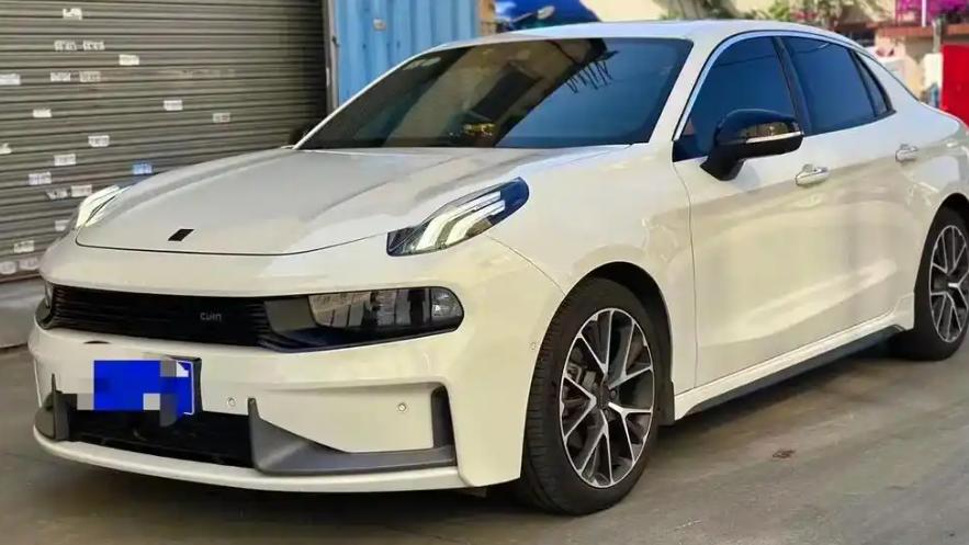 领克03：中国性能轿车的赛道基因觉醒者