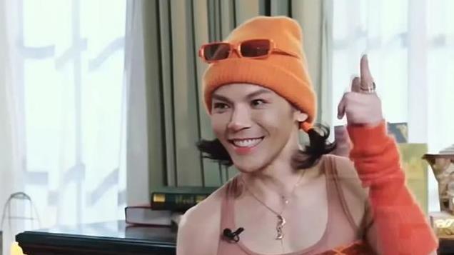 向佐换发型，清爽帅气高颜值，终于不是“像朵花”了！