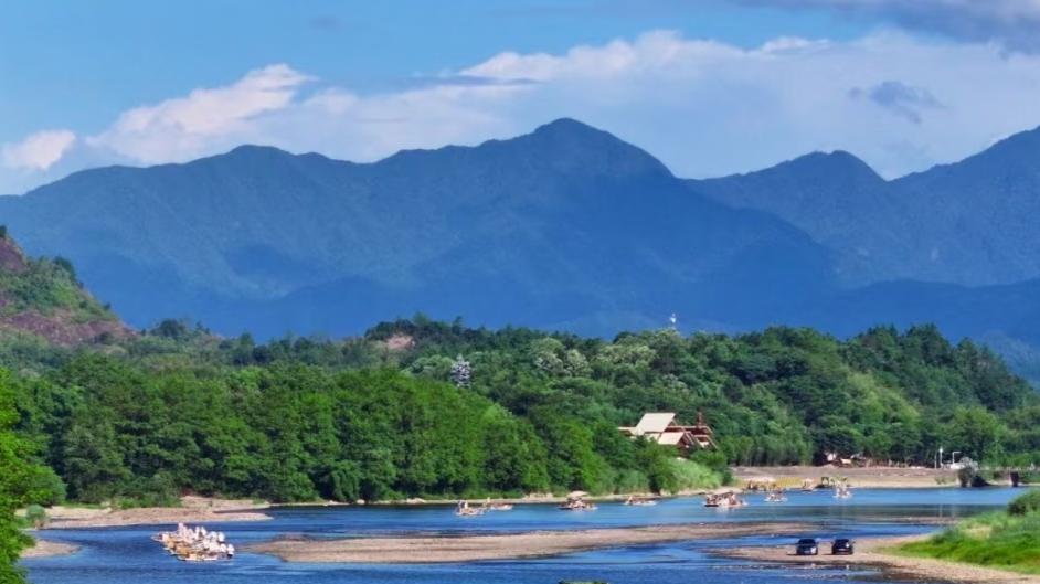 江西28岁乡镇男事业编干部，彩礼高，很难找到对象怎么办？