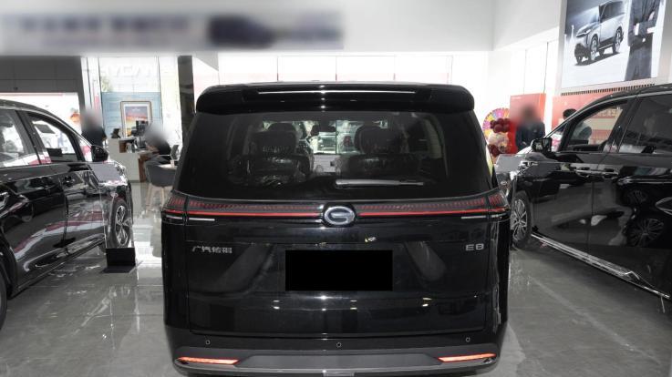 20万买MPV？这款车后排放倒就是床，优惠一万，比艾力绅更巴适