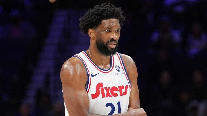 恩比德左膝手术成功，六周后复查